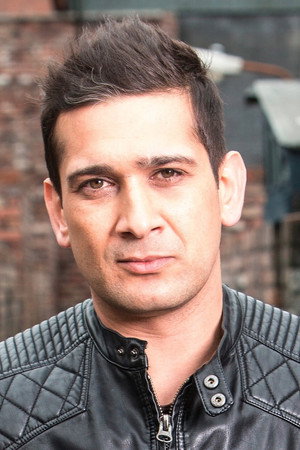 Jimi Mistry photo