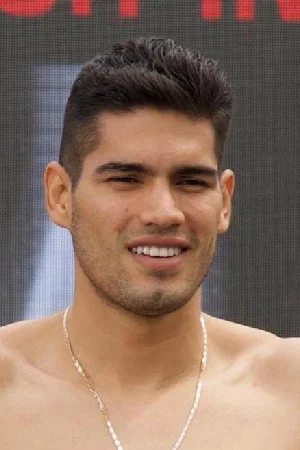 Photo of Gilberto Ramírez from the Latest Netflix gallery