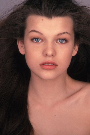 Milla Jovovich photo