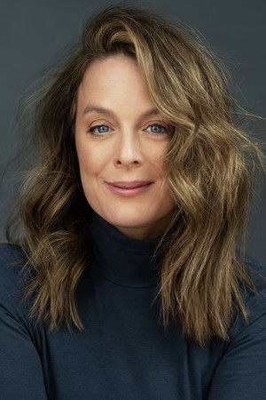 Julie Le Breton photo