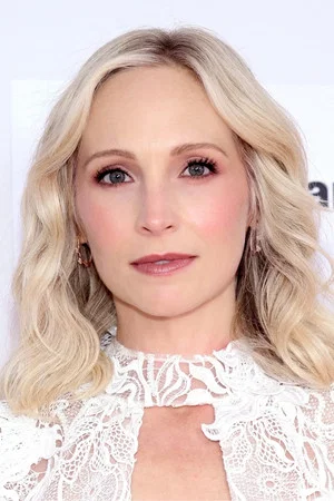 Photo of Candice King from the Latest Netflix gallery
