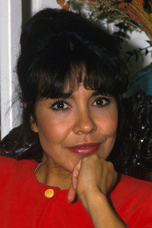 Photo of Nadia Samir from the Latest Netflix gallery