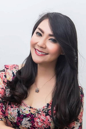 Thessa Kaunang photo