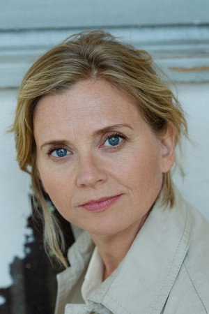 Photo of Nina Weniger from the Latest Netflix gallery