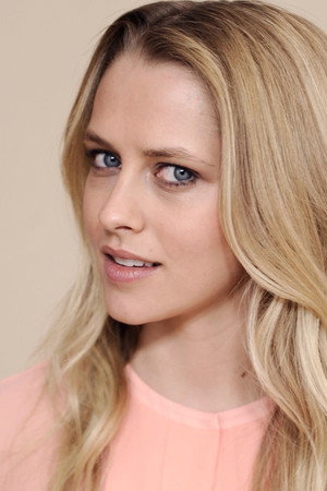 Teresa Palmer photo