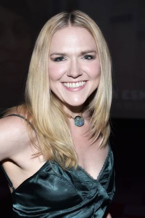 Dominique Swain photo