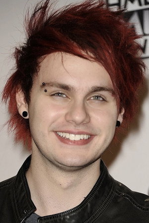 Photo of Michael Clifford from the Latest Netflix gallery