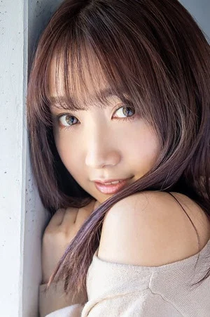 Photo of Anna Kami from the Latest Netflix gallery