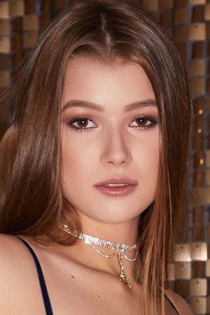 Photo of Olivia Sparkle from the Latest Netflix gallery
