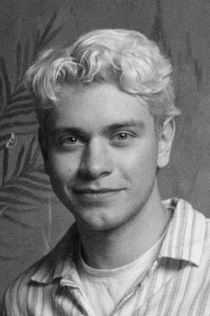 Photo of Daniil Merkulov from the Latest Netflix gallery