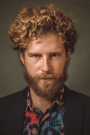 Álvaro Cervantes photo