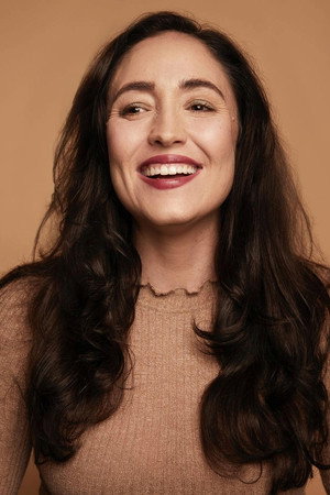 Photo of Chelsea Bryan from the Latest Netflix gallery