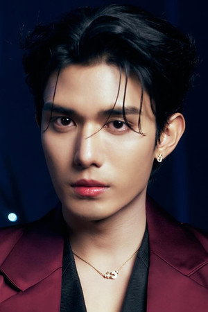 Siraphop Manithikhun photo