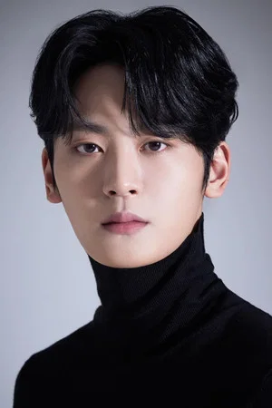 Photo of Kim Sun-min from the Latest Netflix gallery