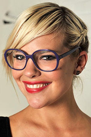 Photo of Eline De Munck from the Latest Netflix gallery
