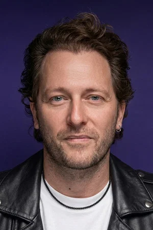 Photo of Alican Yücesoy from the Latest Netflix gallery
