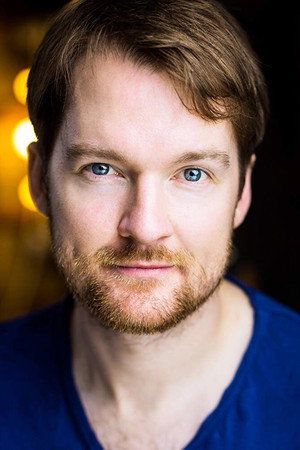 Photo of Killian Donnelly from the Latest Netflix gallery
