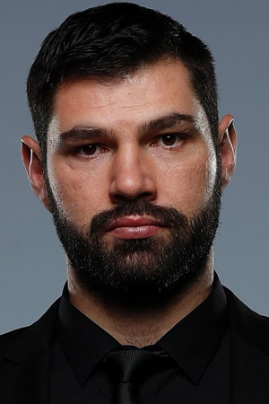 Photo of Brandon Grach from the Latest Netflix gallery
