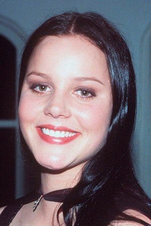 Photo of Abbie Cornish from the Latest Netflix gallery