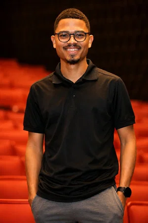 Photo of Stef Peña from the Latest Netflix gallery
