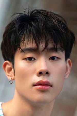 Photo of Kitrawee Jiangthanaroj from the Latest Netflix gallery