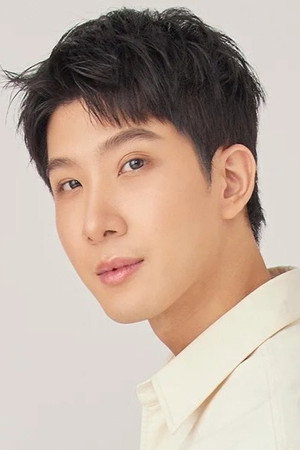 Thanawat Ratanakitpaisan photo