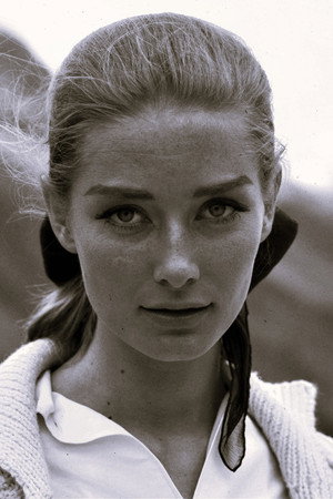 Tania Mallet photo