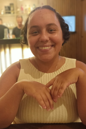 Photo of Laura Tourinho from the Latest Netflix gallery
