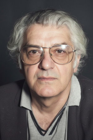 Photo of Attila İlhan from the Latest Netflix gallery