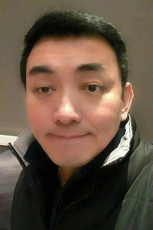 Photo of Jianyu Xu from the Latest Netflix gallery
