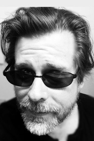 Photo of Jeff Vintar from the Latest Netflix gallery
