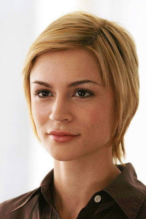 Samaire Armstrong photo
