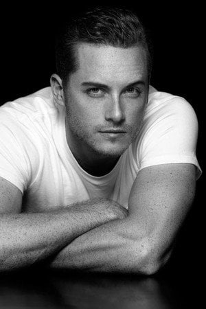 Photo of Jesse Lee Soffer from the Latest Netflix gallery