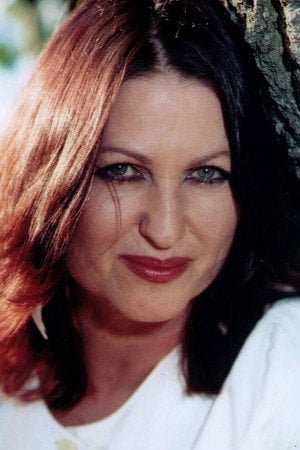 Photo of Cleo Kretschmer from the Latest Netflix gallery