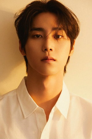Photo of Ji Ho-geun from the Latest Netflix gallery