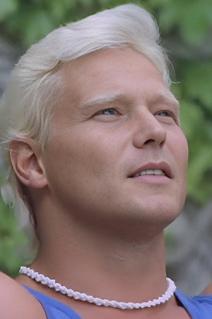 Photo of Mike Montana from the Latest Netflix gallery