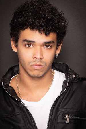 Photo of Luis Vegas from the Latest Netflix gallery