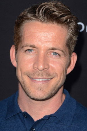 Sean Maguire photo