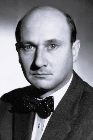 Donald Pleasence photo