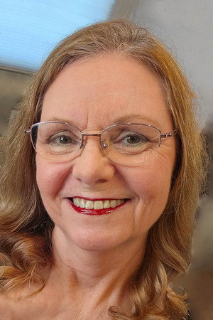Photo of Sandy Johnson from the Latest Netflix gallery