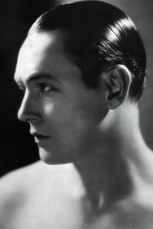 Photo of Charles Ray from the Latest Netflix gallery