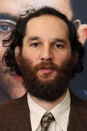 Photo of Josh Safdie from the Latest Netflix gallery