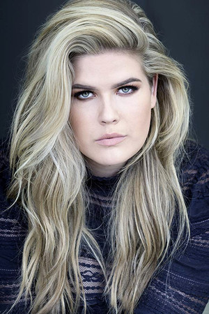 Erica Lindbeck photo