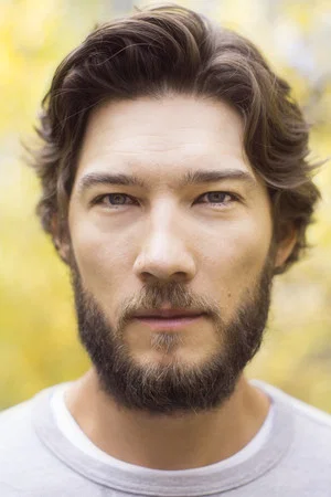 Photo of Duff Zayonce from the Latest Netflix gallery