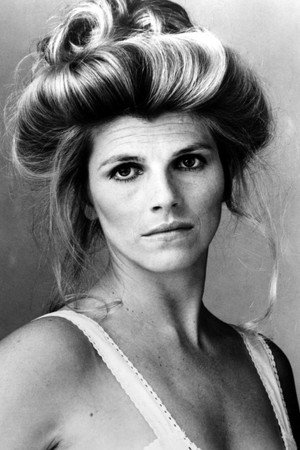Photo of Jennifer Warren from the Latest Netflix gallery