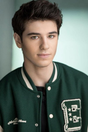 Photo of Oscar Chark from the Latest Netflix gallery