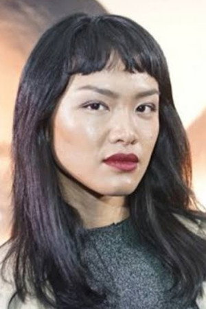 Photo of Kelly Tandiono from the Latest Netflix gallery