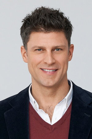 Greg Vaughan photo