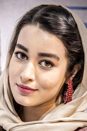 Photo of Mahlagha Meynoosh Zad from the Latest Netflix gallery