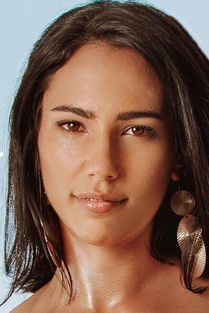 Photo of Apolonia Lapiedra from the Latest Netflix gallery